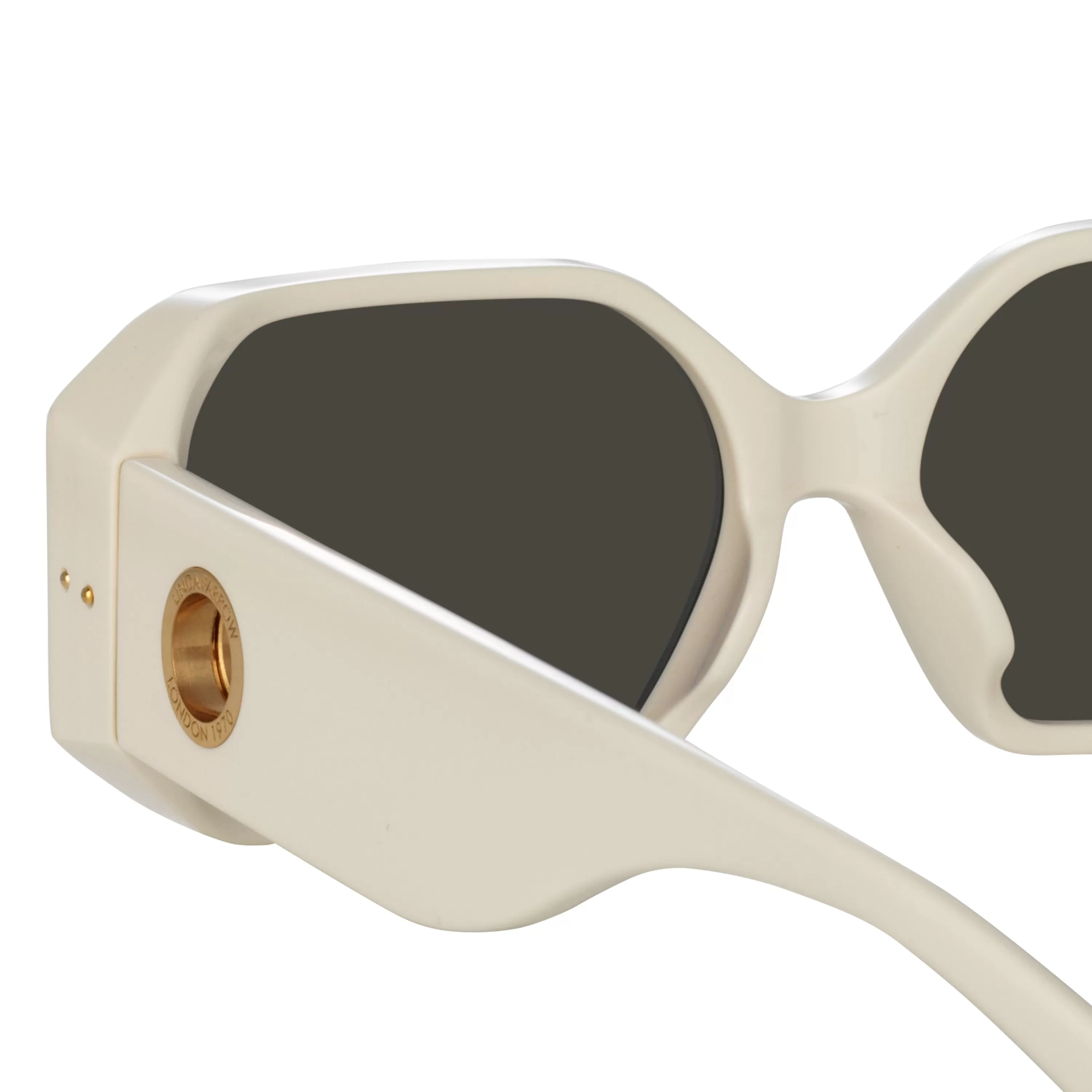 bailey_angular_sunglasses_in_white_4.webp Women LINDA FARROW (U.K.) Bailey Angular Sunglasses in White