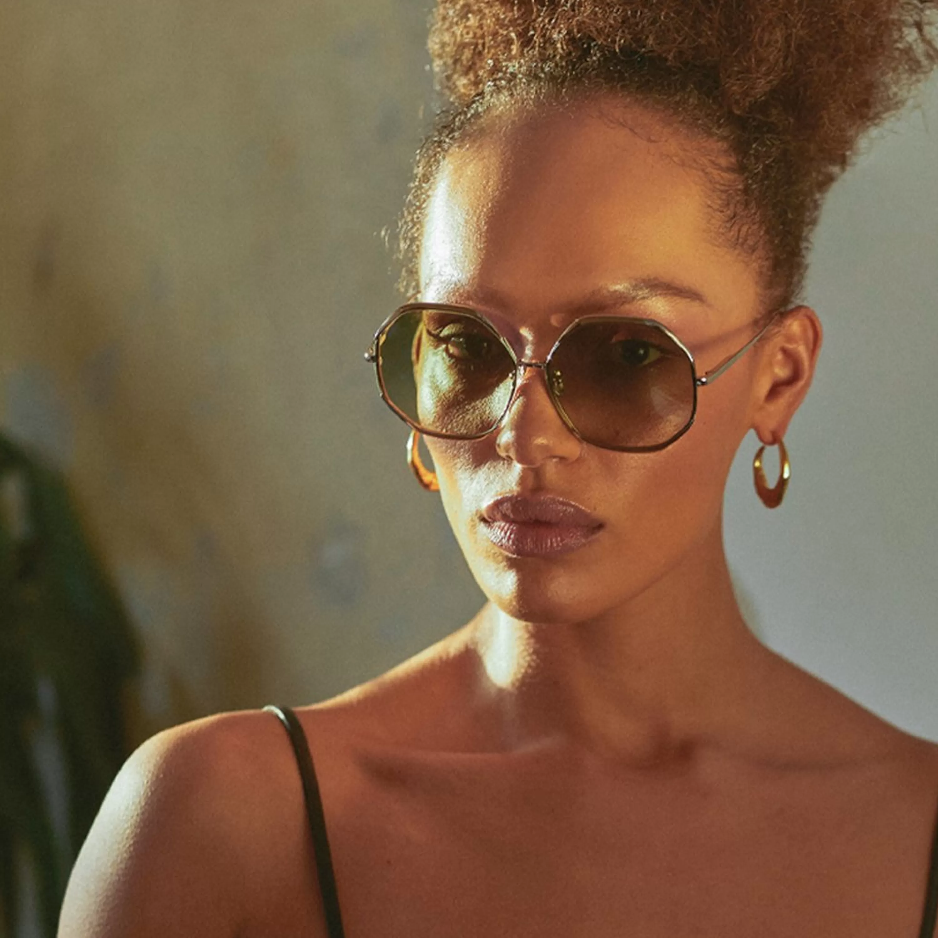 LINDA FARROW (U.K.) Camila Oversized Sunglasses in Rose Gold