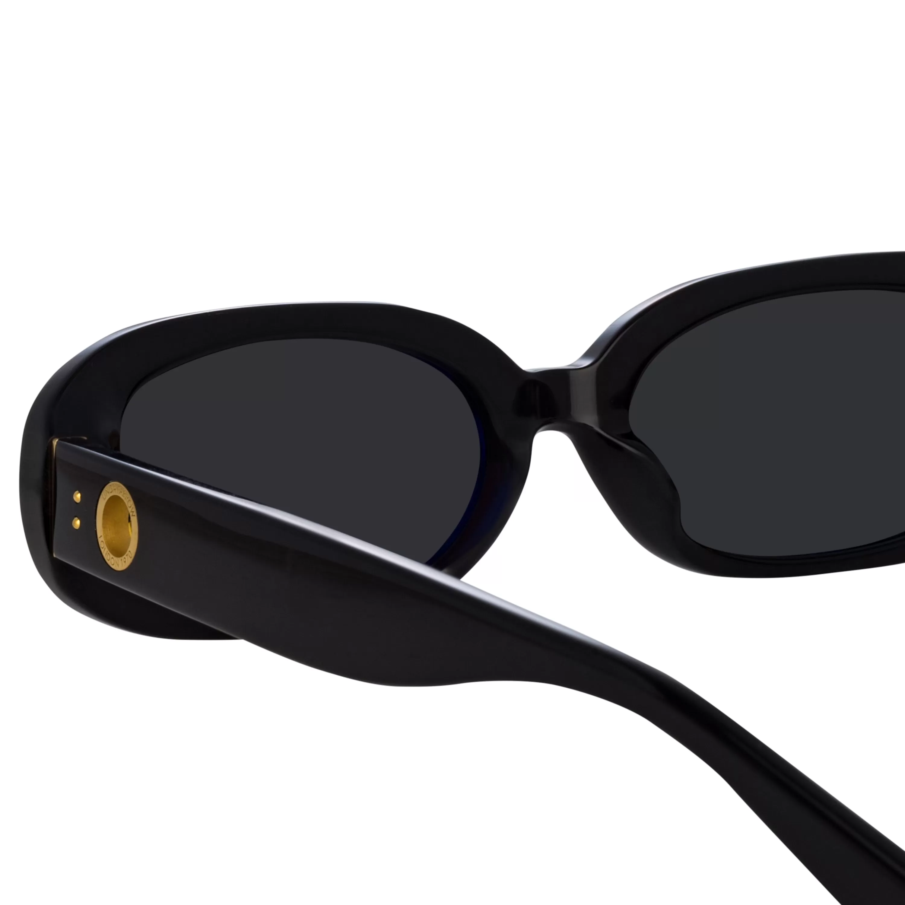 cara_oval_sunglasses_in_black_4.webp LINDA FARROW (U.K.) Cara Oval Sunglasses in Black