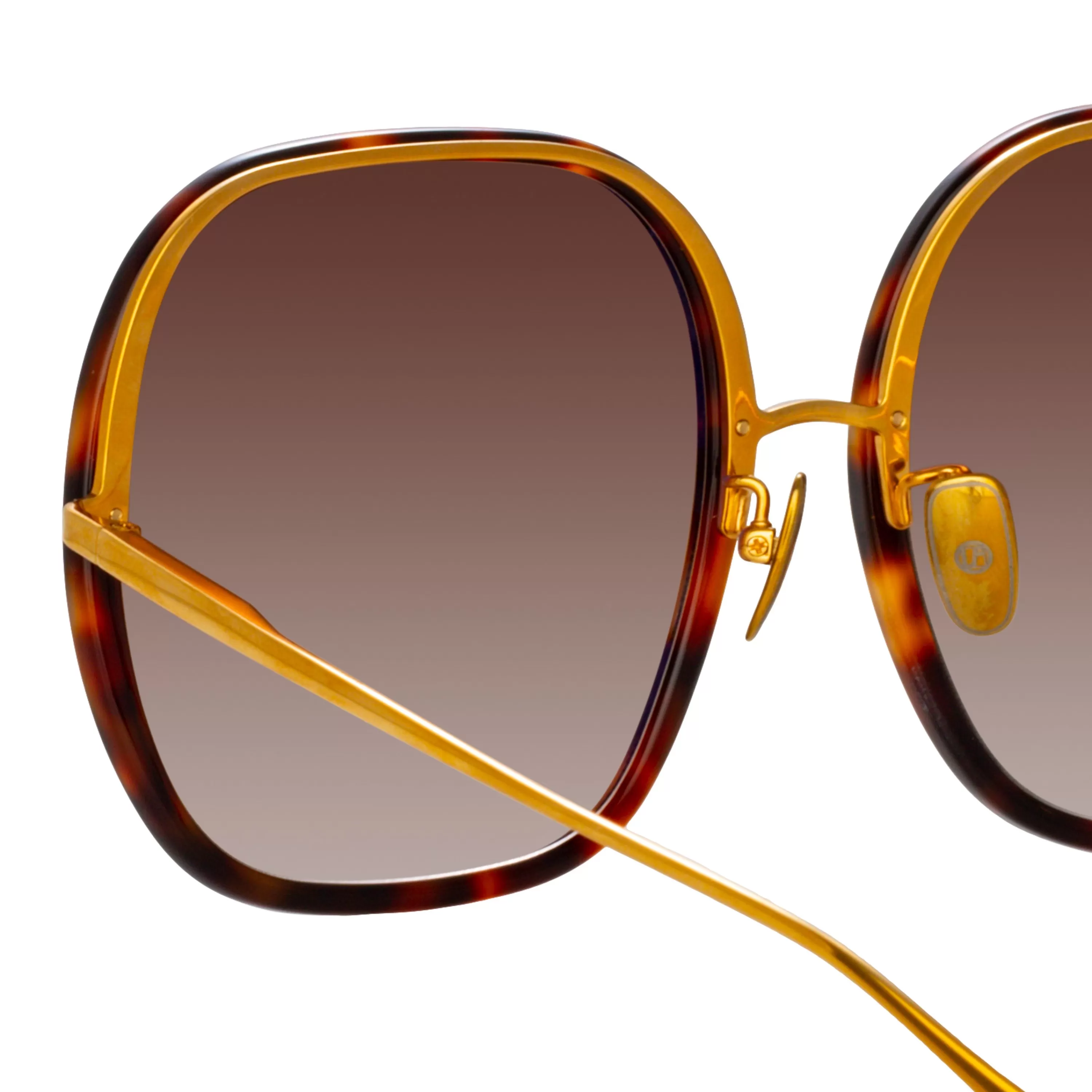 celia_oversized_sunglasses_in_tortoiseshell_3.webp Women LINDA FARROW (U.K.) Celia Oversized Sunglasses in Tortoiseshell