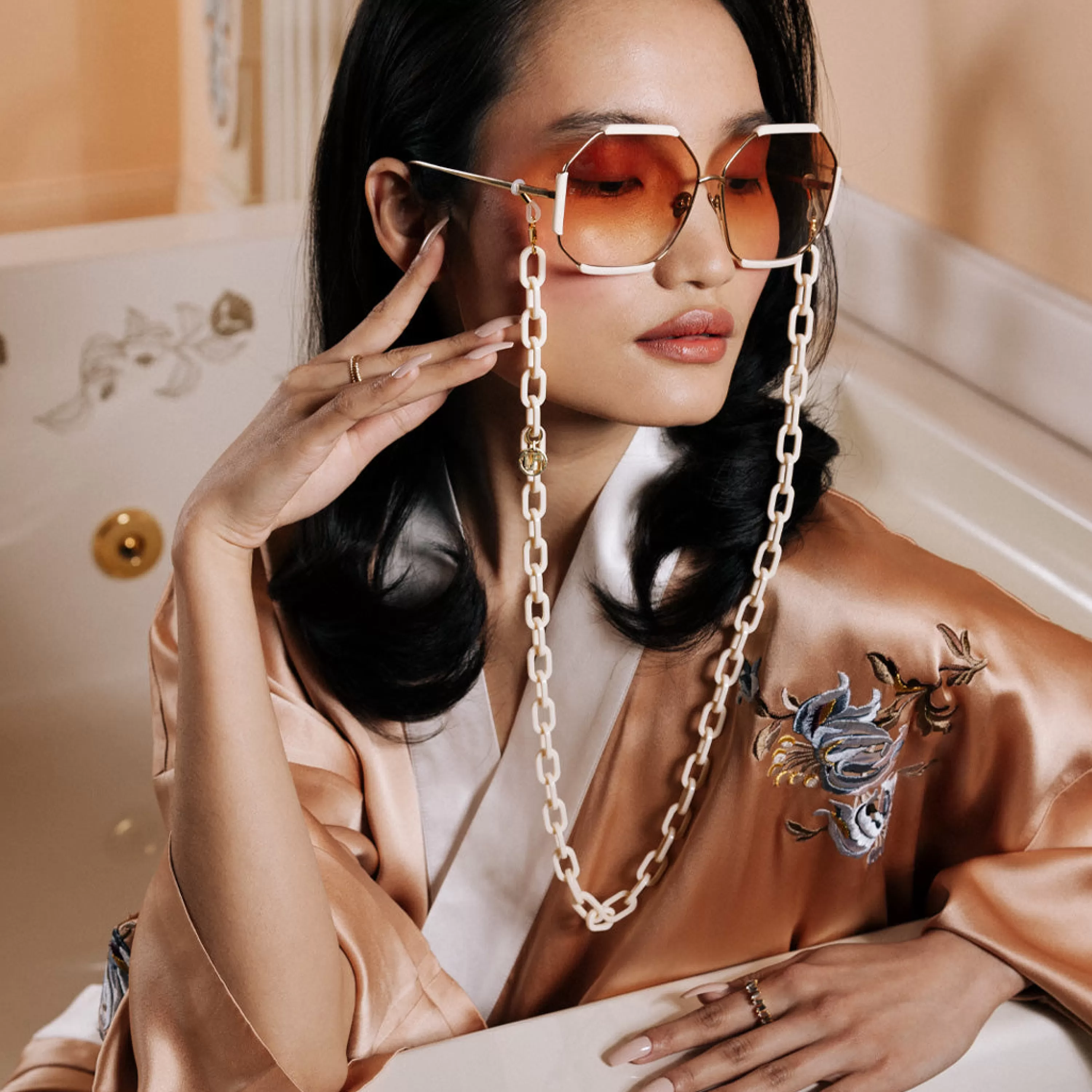 LINDA FARROW (U.K.) Cream Square Link Acetate Chain