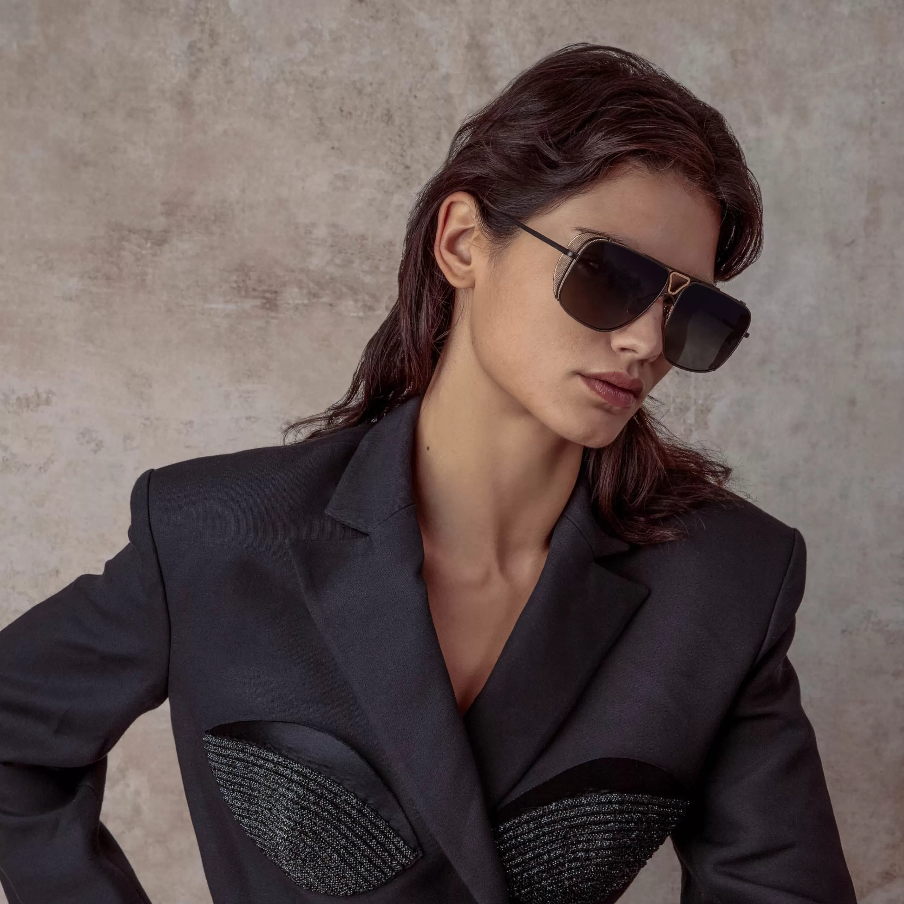 enzo_aviator_sunglasses_in_nickel_5.webp Women LINDA FARROW (U.K.) Enzo Aviator Sunglasses in Nickel