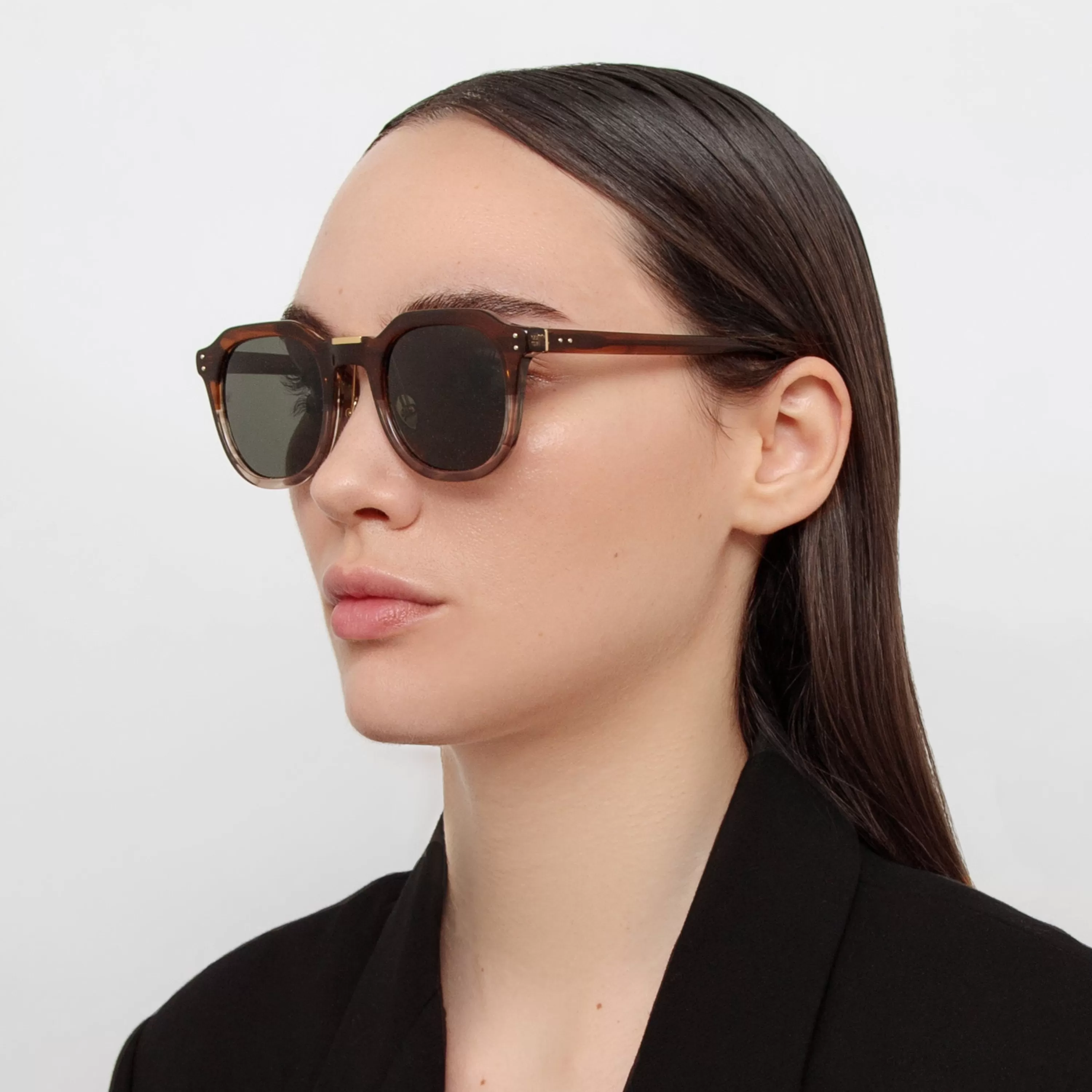 Women LINDA FARROW (U.K.) Fletcher Angular Sunglasses in Caramel Horn