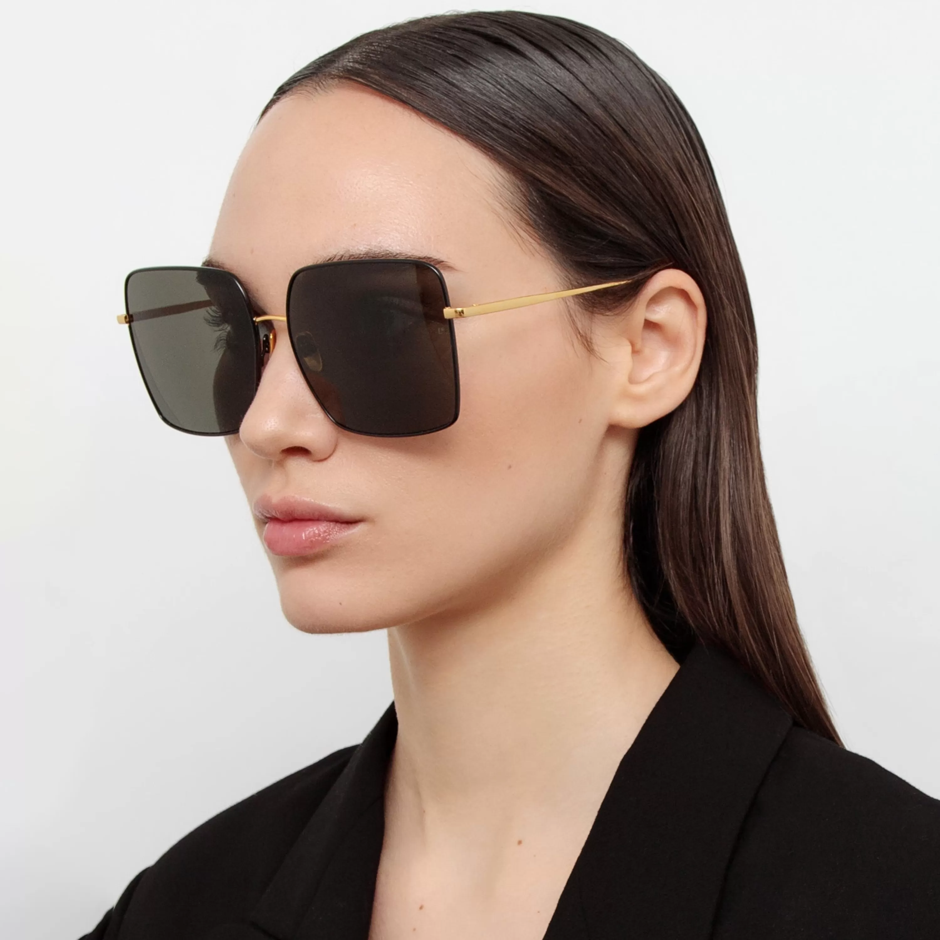 hina_square_sunglasses_in_black_0.webp Women LINDA FARROW (U.K.) Hina Square Sunglasses in Black