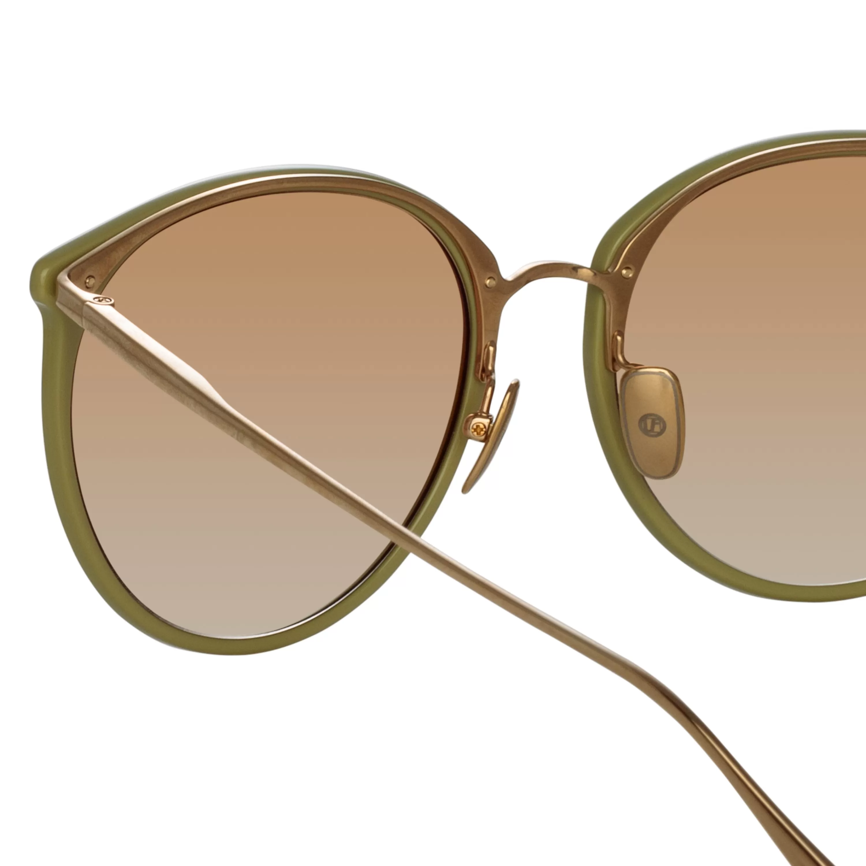 kings_oversized_sunglasses_in_sage_3.webp Women Linda Farrow Kings Oversized Sunglasses in Sage