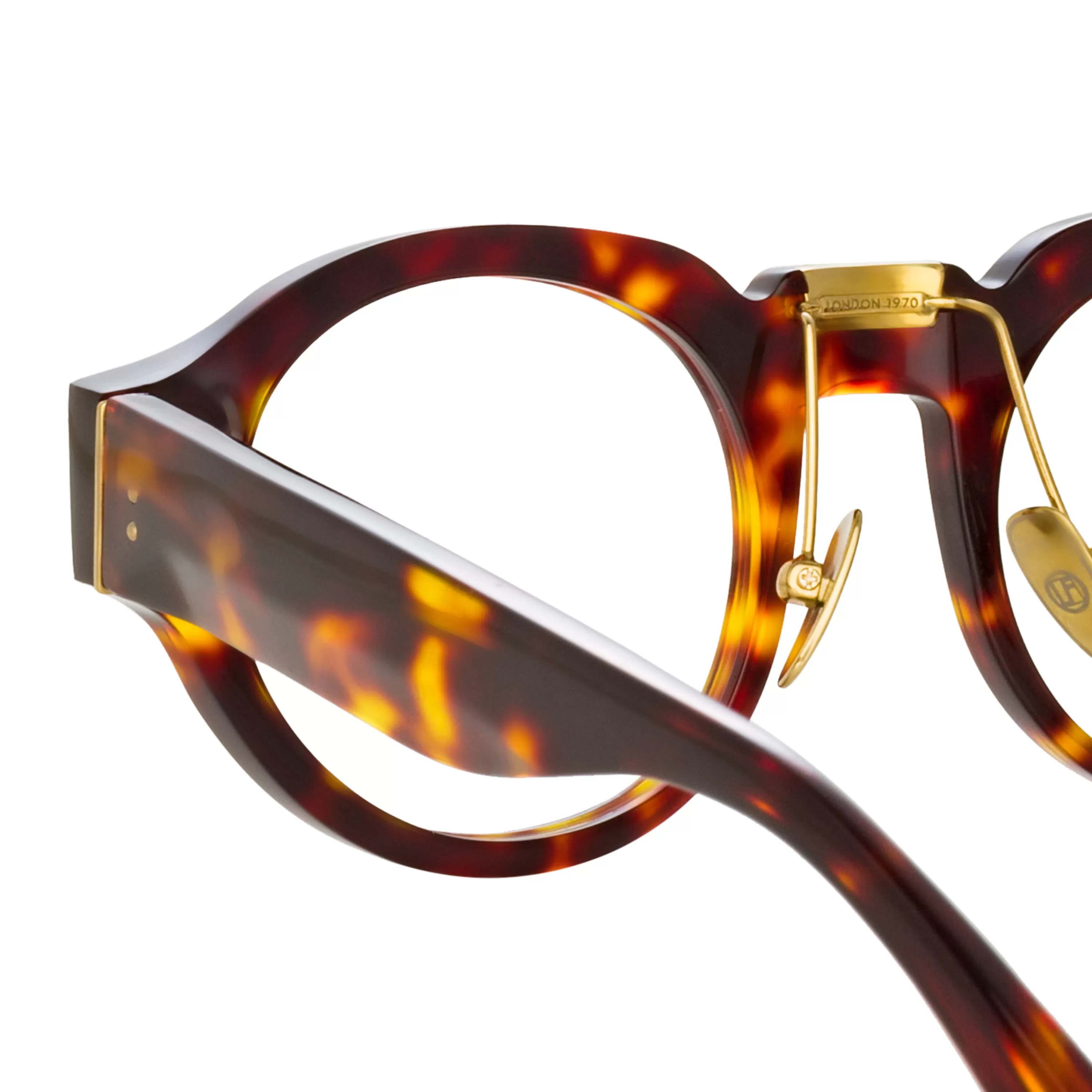 leon_angular_optical_frame_in_tortoiseshell_4.webp LINDA FARROW (U.K.) Leon Angular Optical Frame in Tortoiseshell