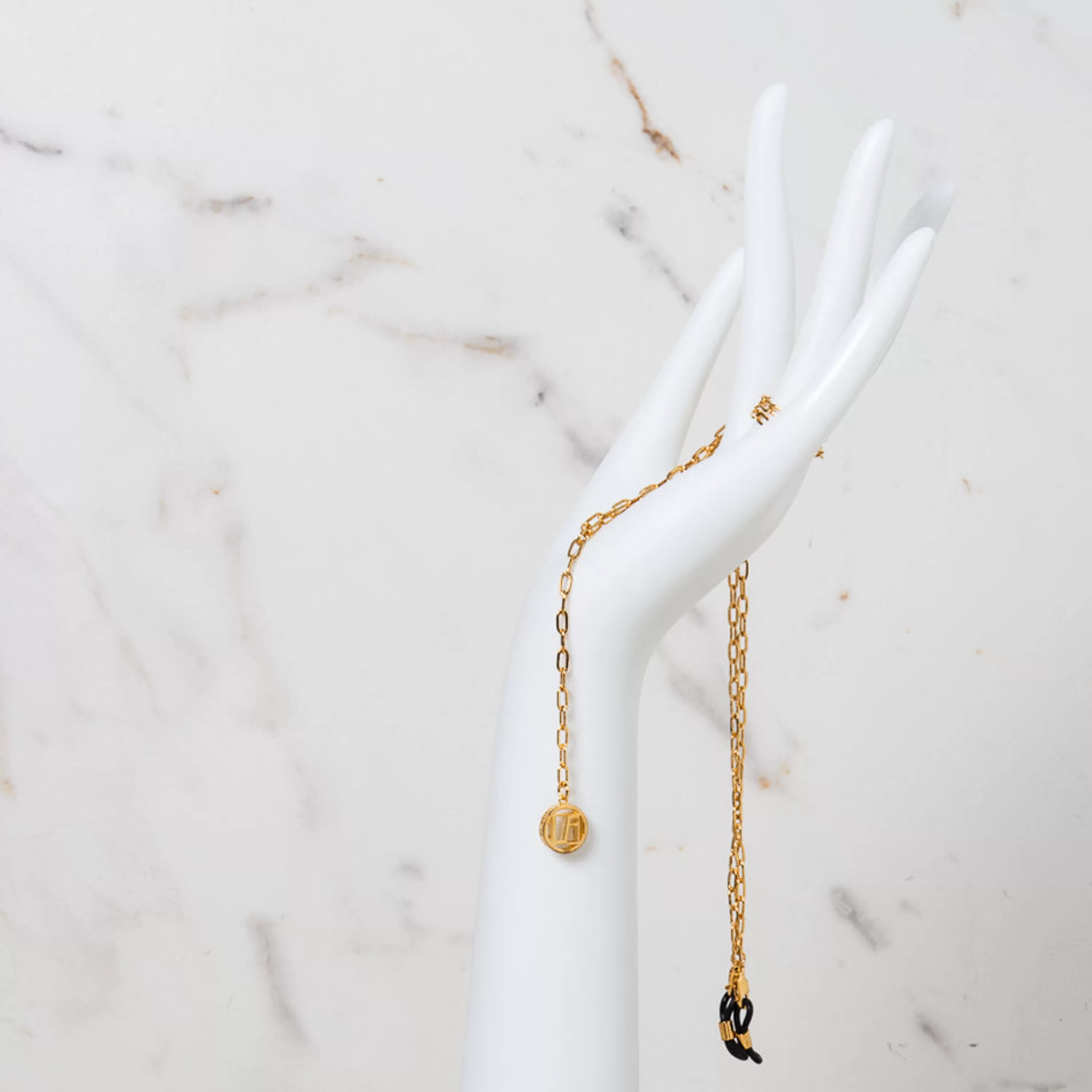 Linda Farrow 1 C2 Fine Chain