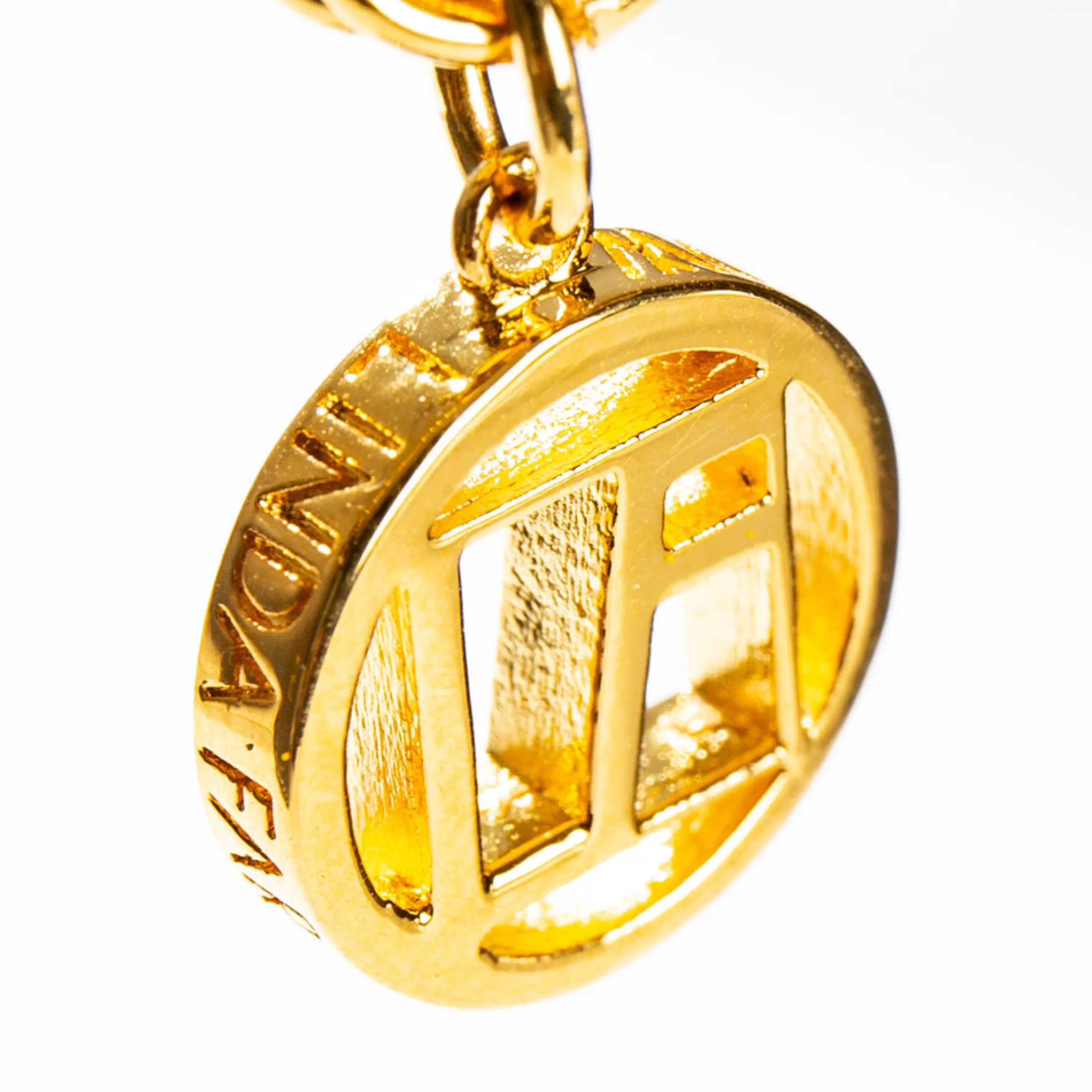 linda_farrow__c_large_chain_4.webp Linda Farrow 3 C2 Large Chain