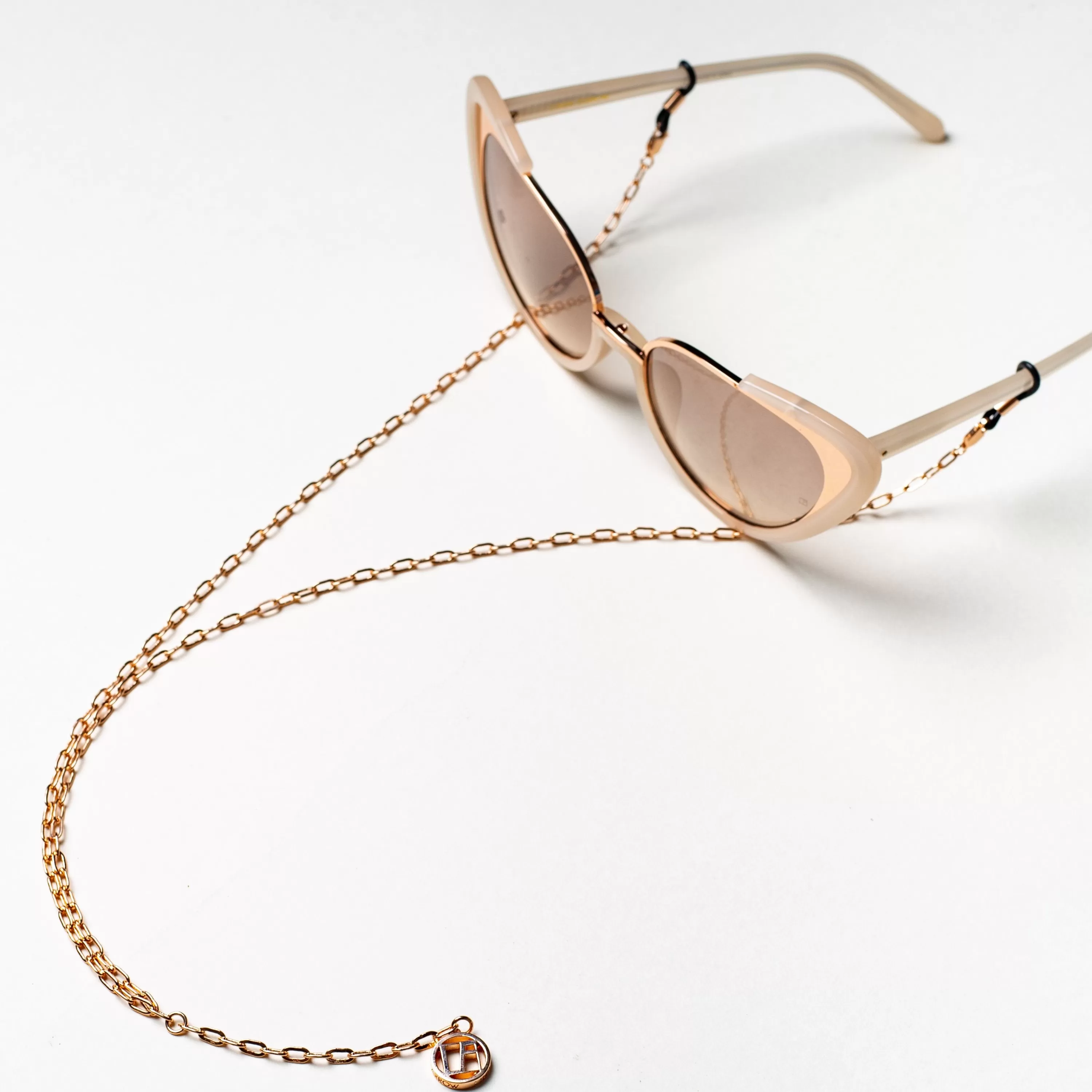 Linda Farrow 2 C1 Medium Chain