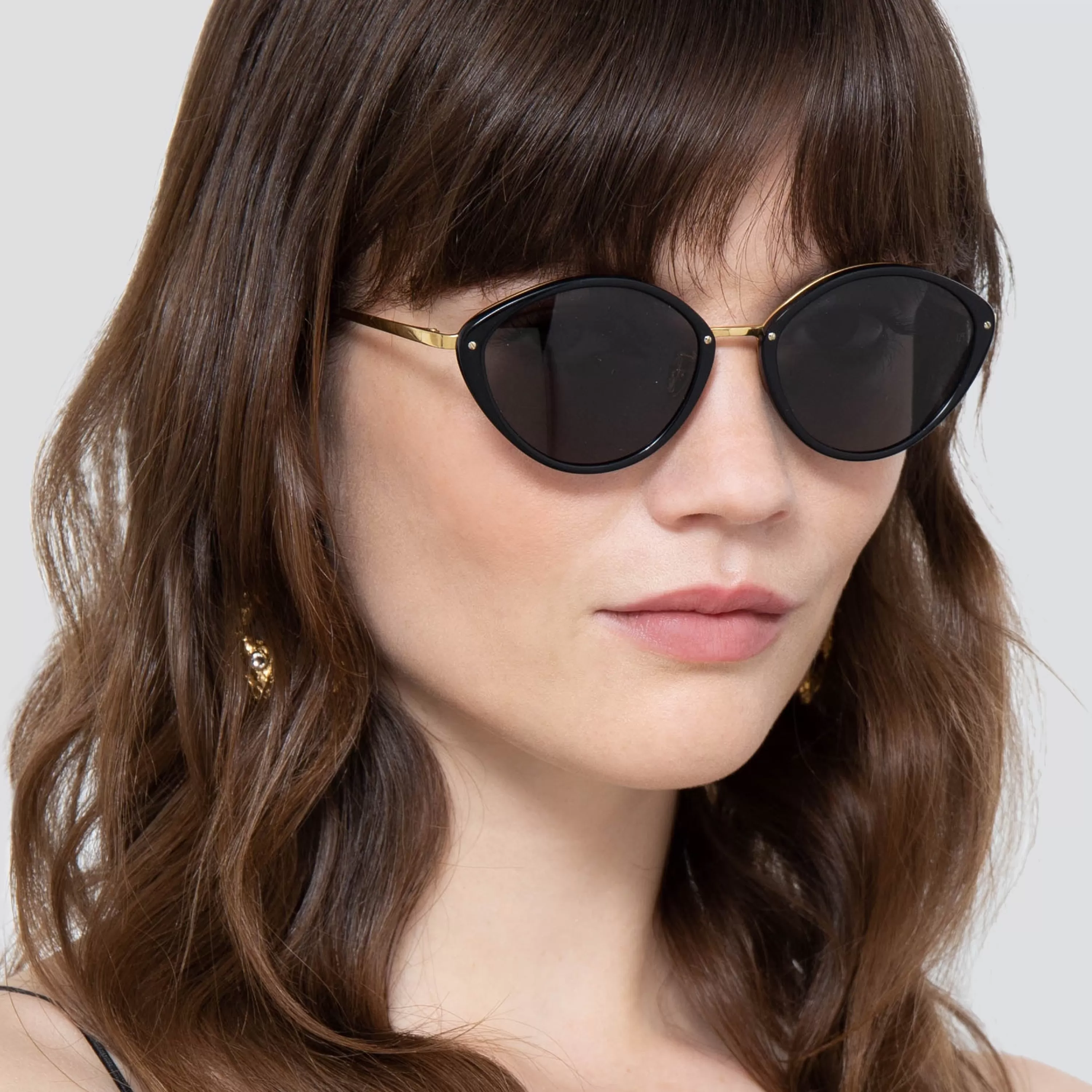 lucy_cat_eye_sunglasses_in_white_4.webp Linda Farrow Lucy Cat Eye Sunglasses in White