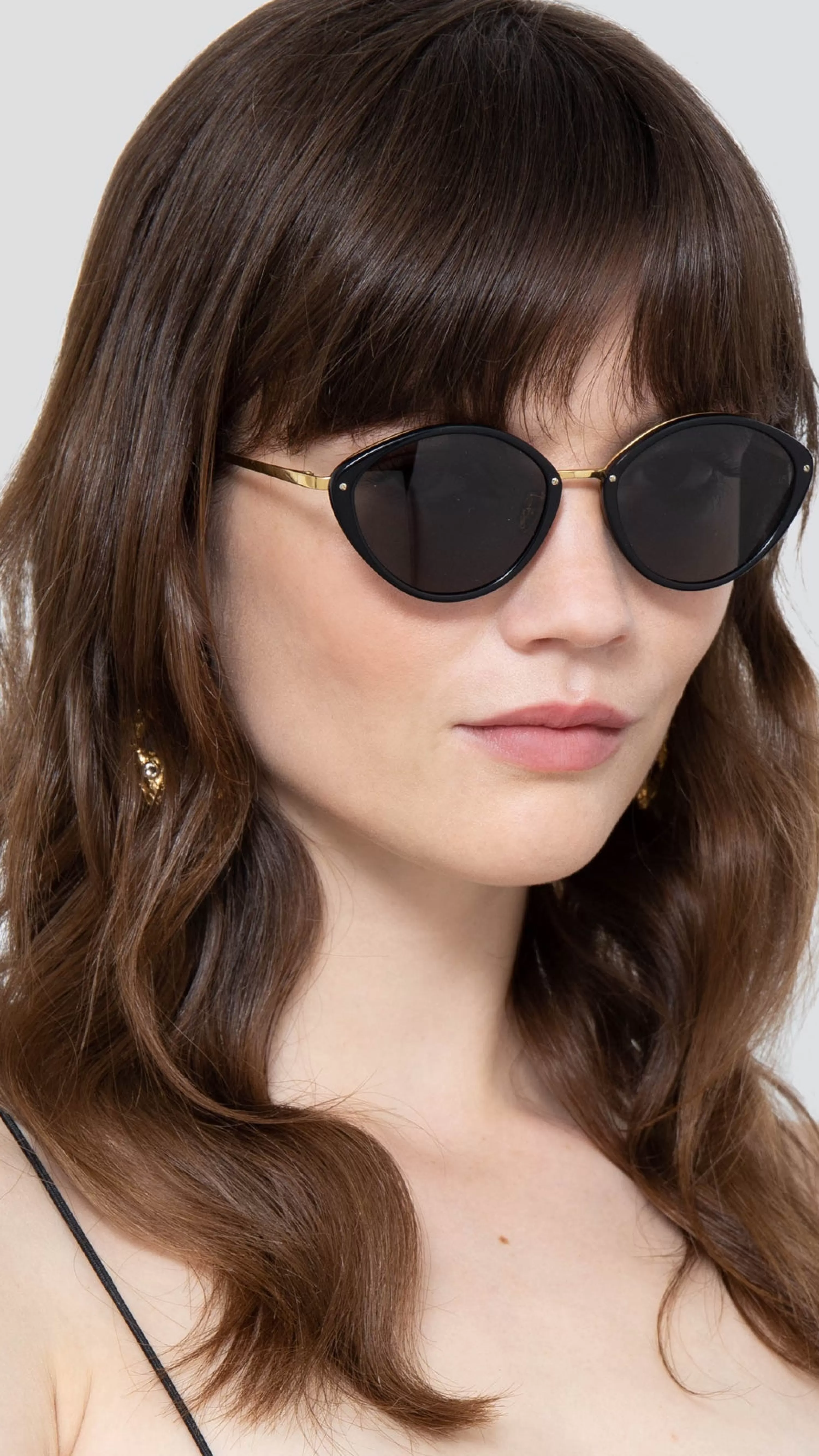 lucy_cat_eye_sunglasses_in_white_5.webp Linda Farrow Lucy Cat Eye Sunglasses in White