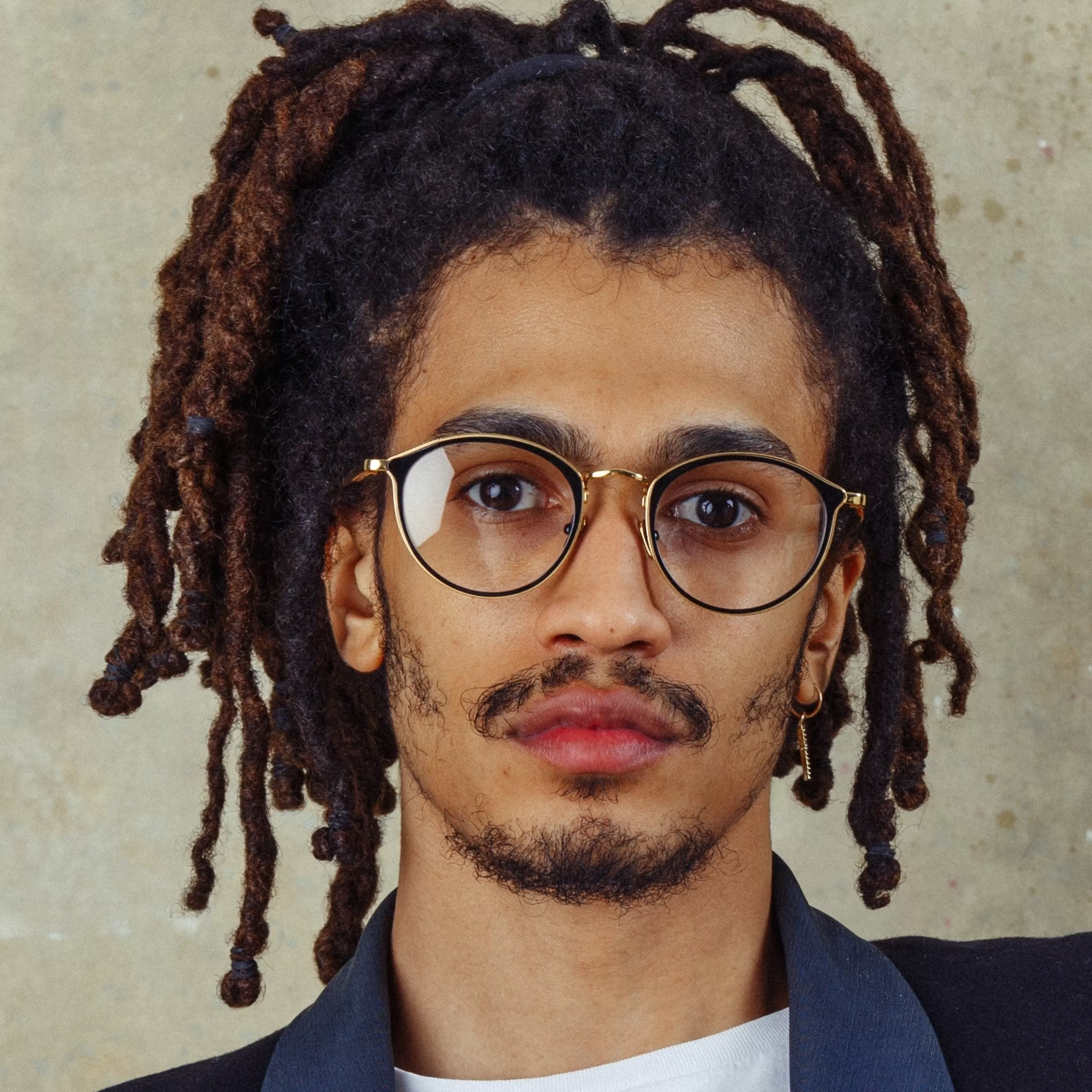 LINDA FARROW (U.K.) Luis Oval Optical Frame in Yellow Gold and Black