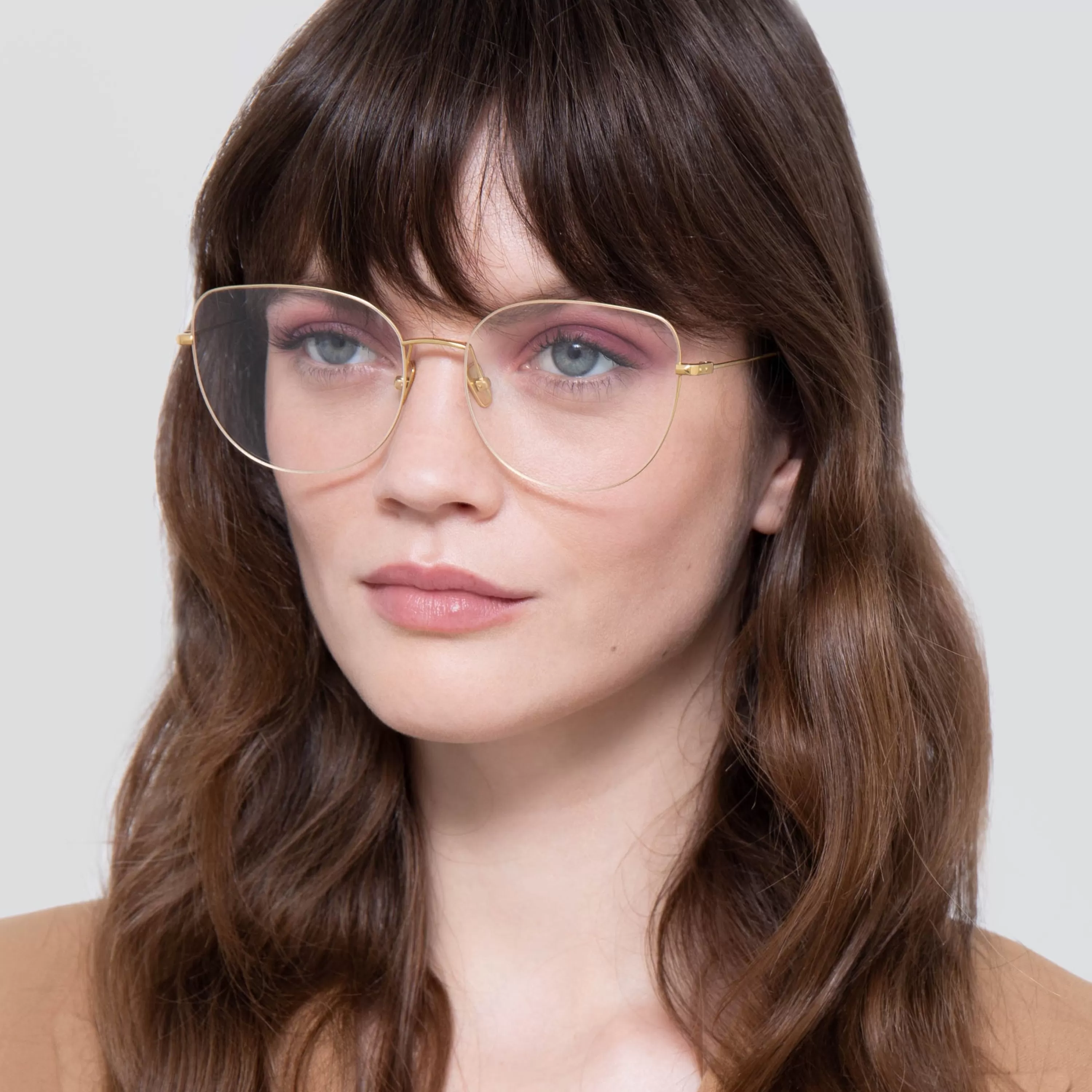 maya_cat_eye_optical_frame_in_white_gold_4.webp Linda Farrow Linear Maya Cat Eye Optical Frame in White Gold