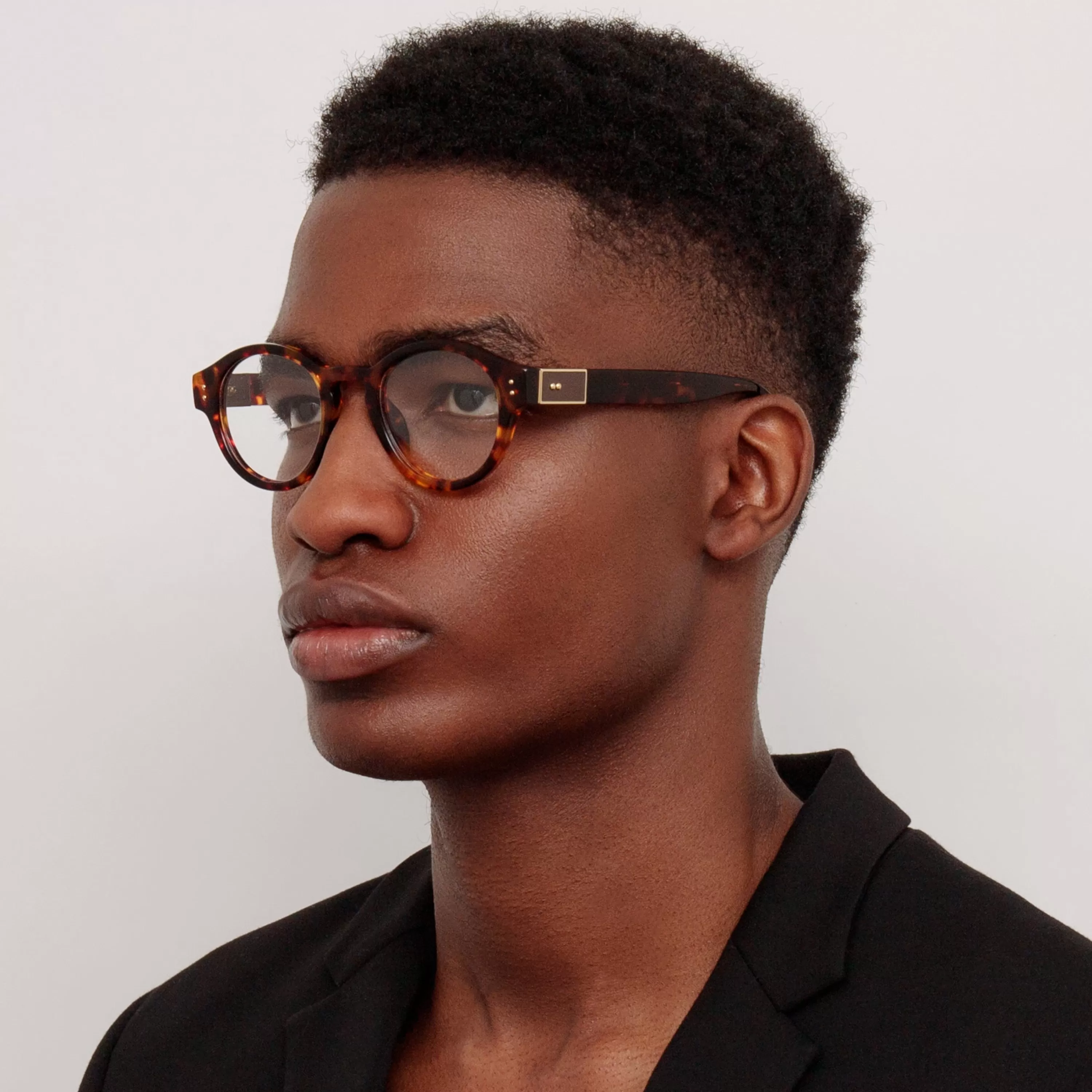 LINDA FARROW (U.K.) Men's Musa Oval Optical Frame in Tortoiseshell