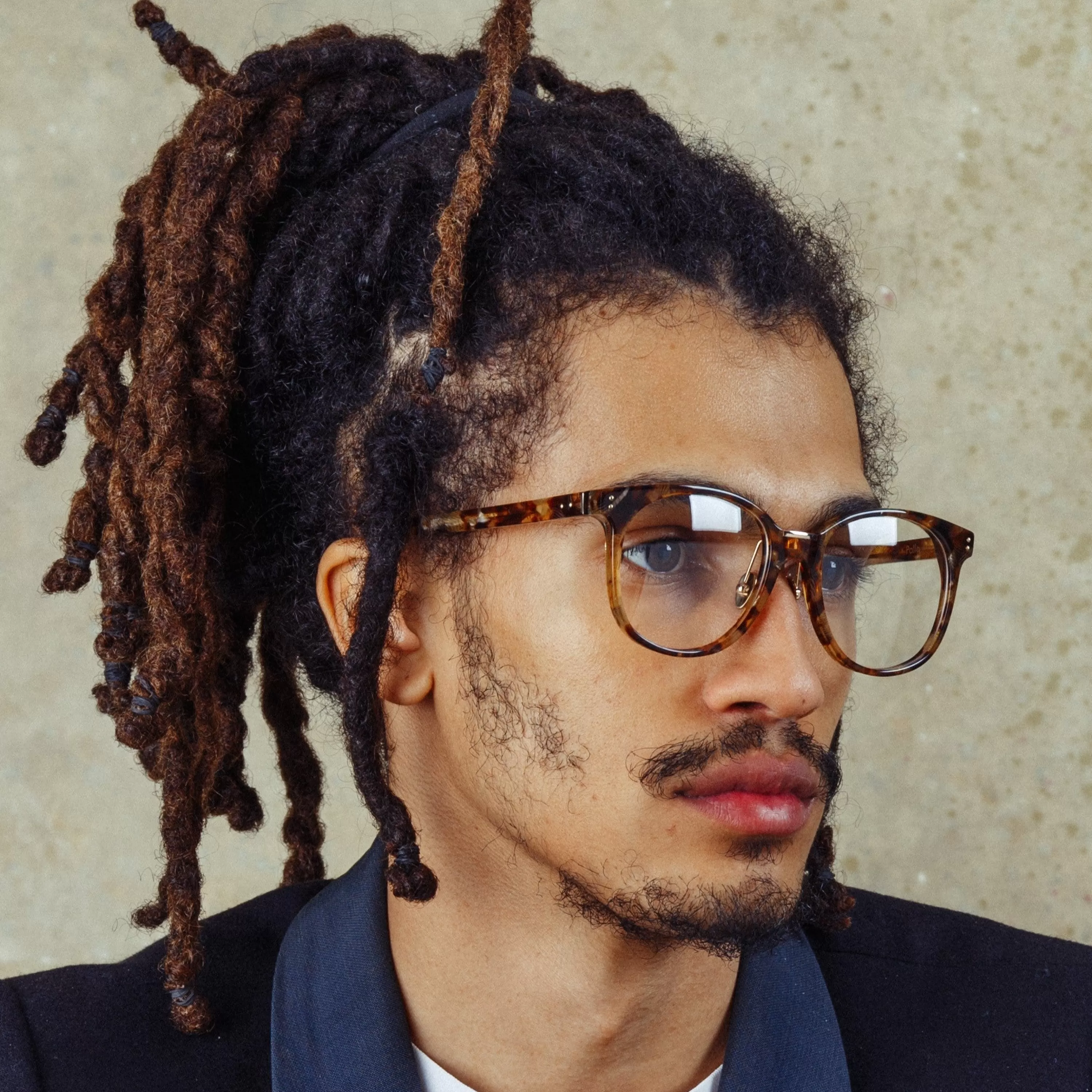 palla_optical_dframe_frame_in_tortoiseshell_mens_4.webp Linda Farrow Palla Optical D-Frame Frame in Tortoiseshell (Men's)
