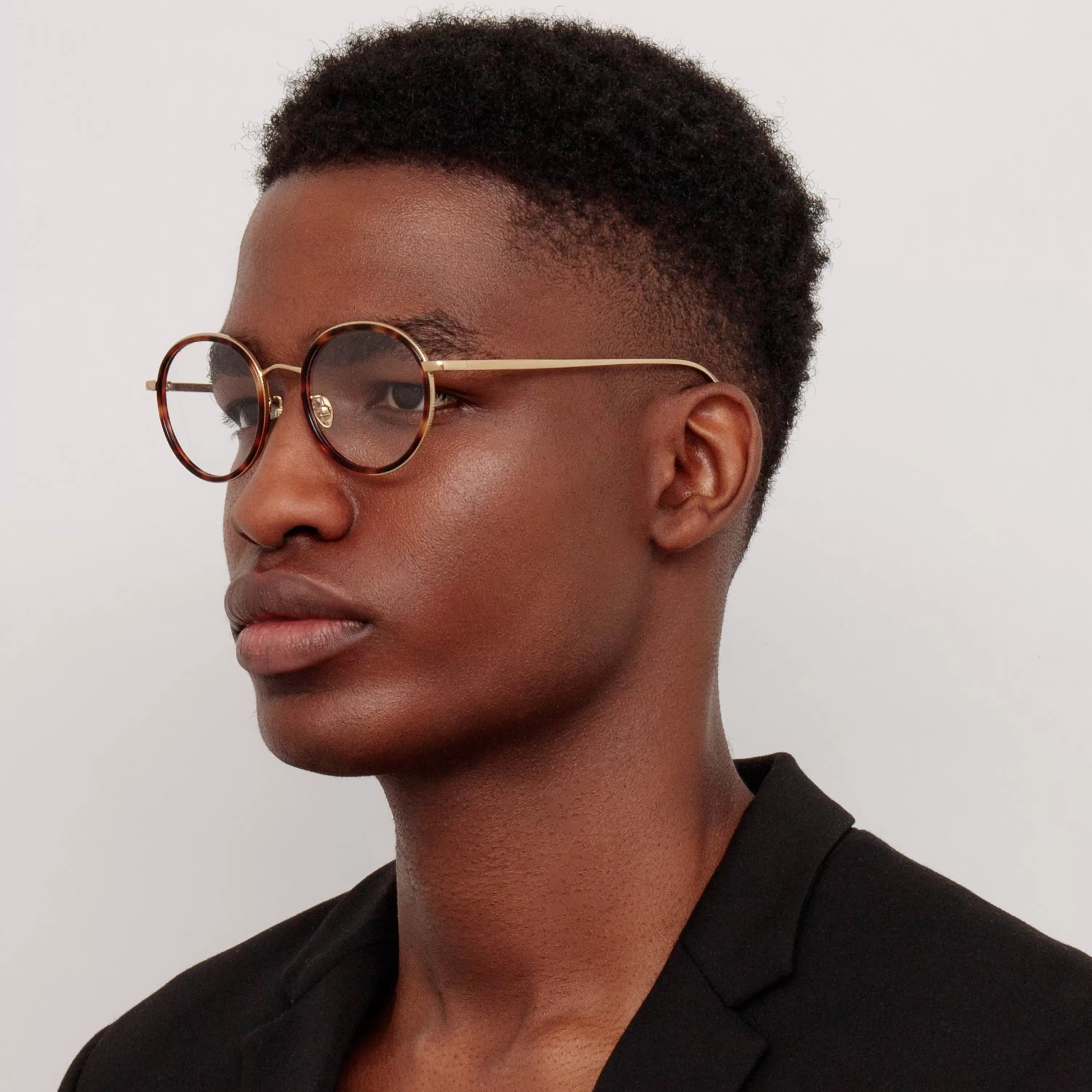 LINDA FARROW (U.K.) Sato Oval Optical Frame in Light Gold