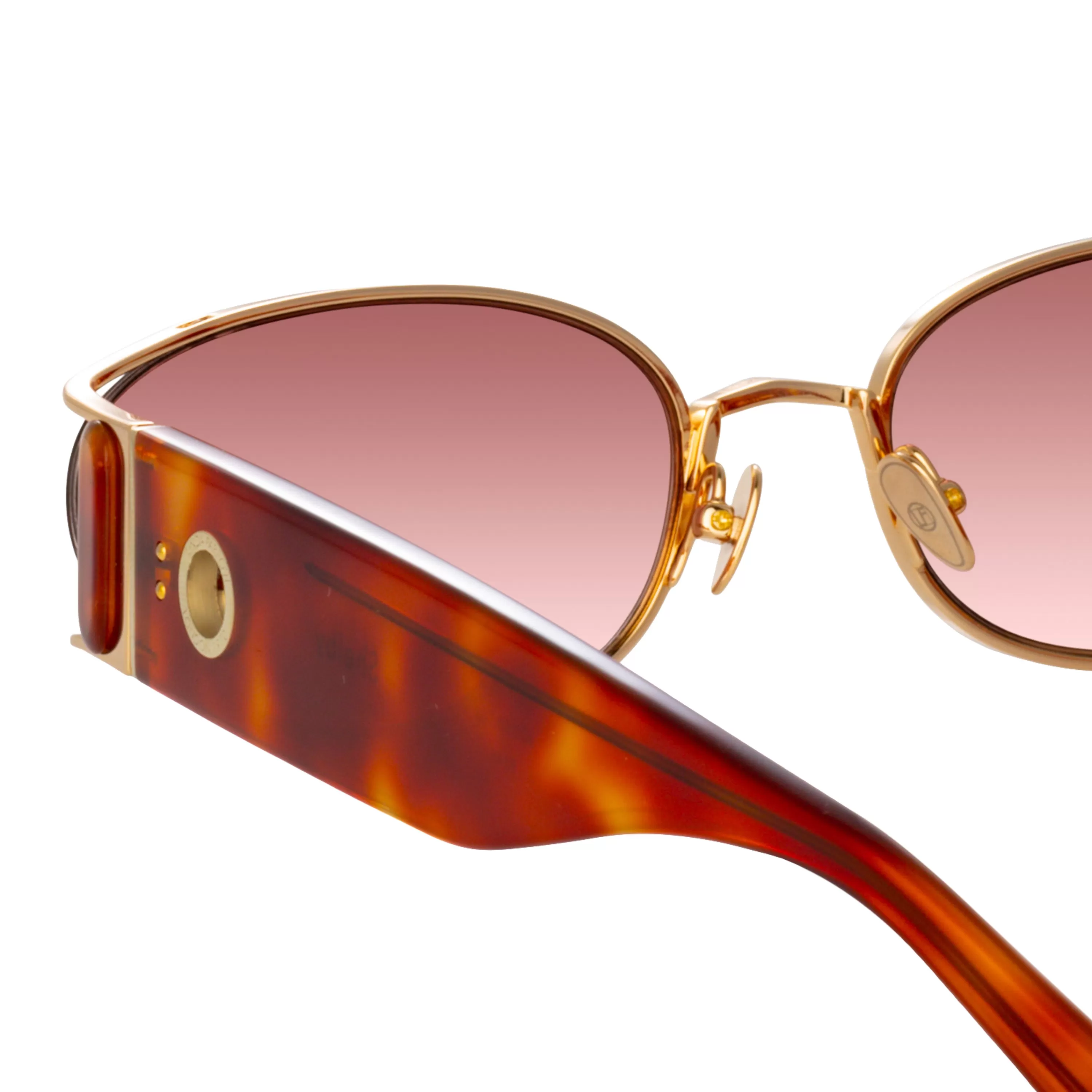 shelby_cat_eye_sunglasses_in_amber_tortoiseshell_3.webp LINDA FARROW (U.K.) Shelby Cat Eye Sunglasses in Amber Tortoiseshell