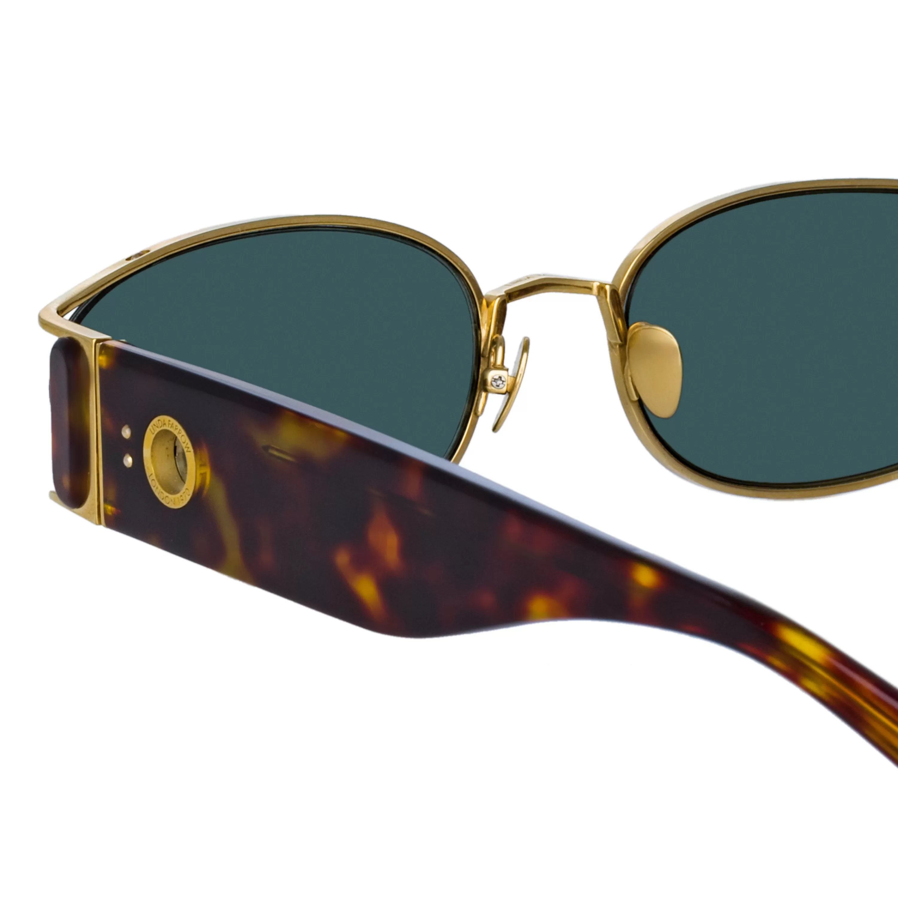 shelby_cat_eye_sunglasses_in_tortoiseshell_4.webp Women LINDA FARROW (U.K.) Shelby Cat Eye Sunglasses in Tortoiseshell