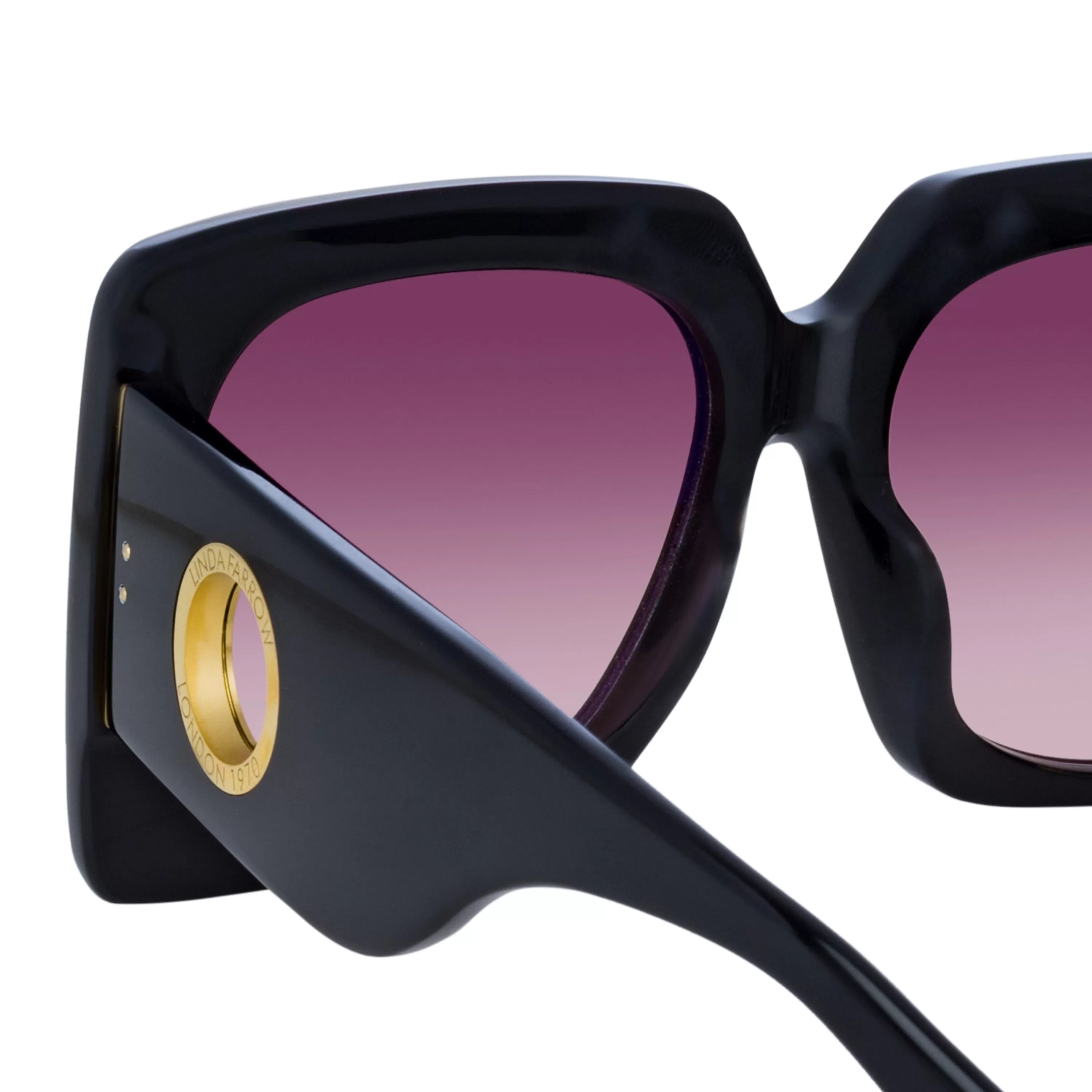 sierra_oversized_sunglasses_in_black_and_wine_lenses_3.webp LINDA FARROW (U.K.) Sierra Oversized Sunglasses in Black and Wine Lenses