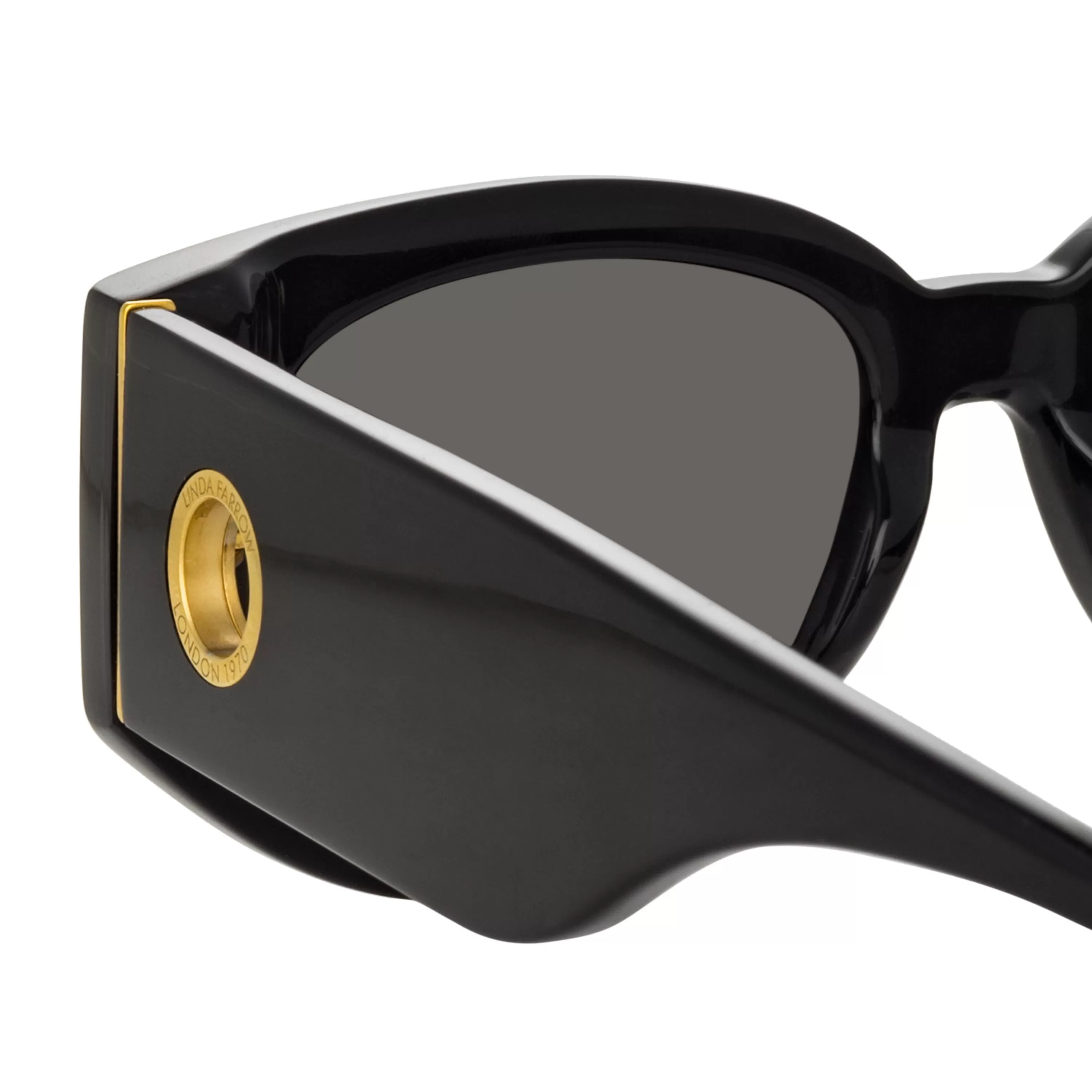 the_debbie__dframe_sunglasses_in_black_c_3.webp Women Linda Farrow The Debbie | D-Frame Sunglasses in Black (C1)
