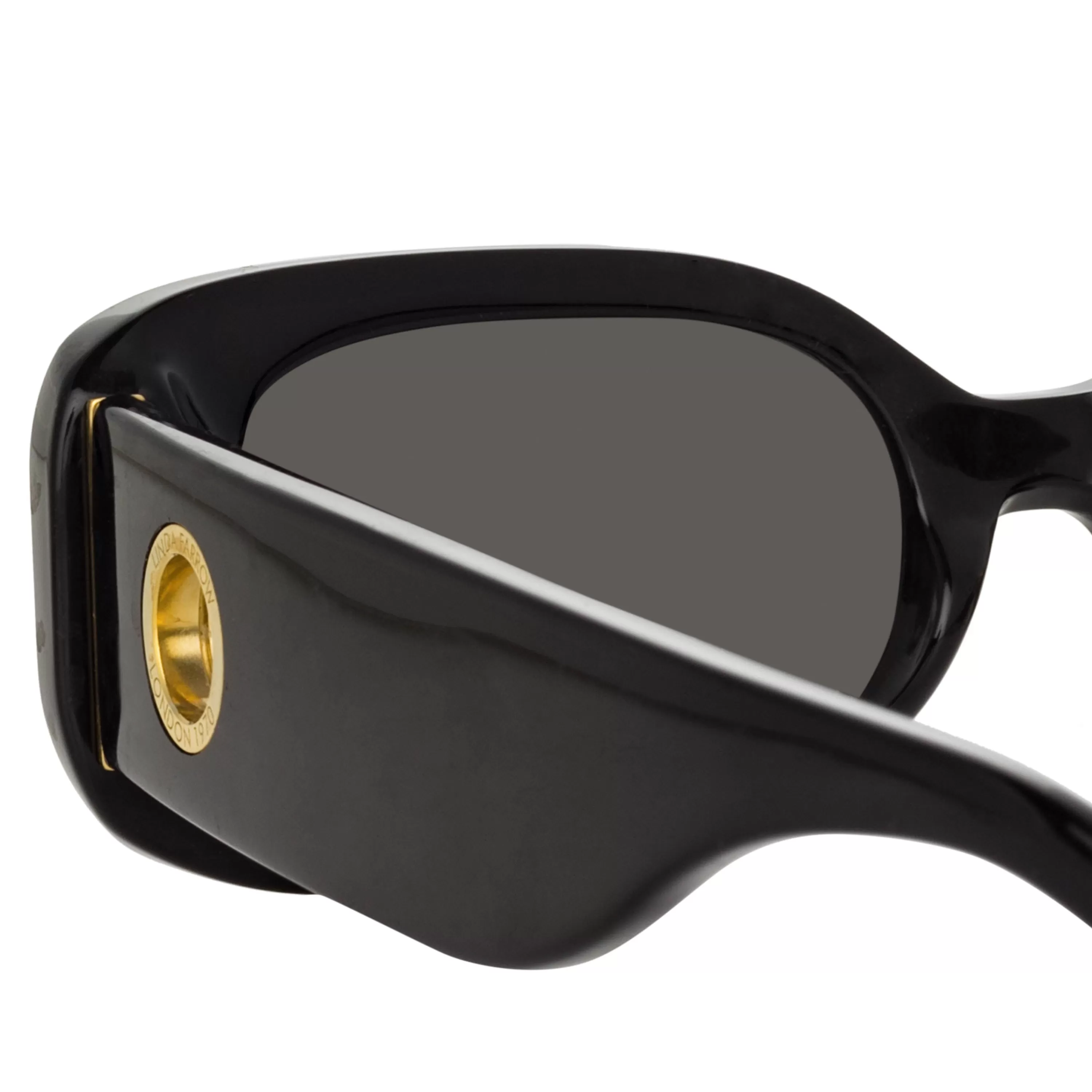 the_lola__rectangular_sunglasses_in_black_c_4.webp Women LINDA FARROW UK The Lola | Rectangular Sunglasses in Black (C1)